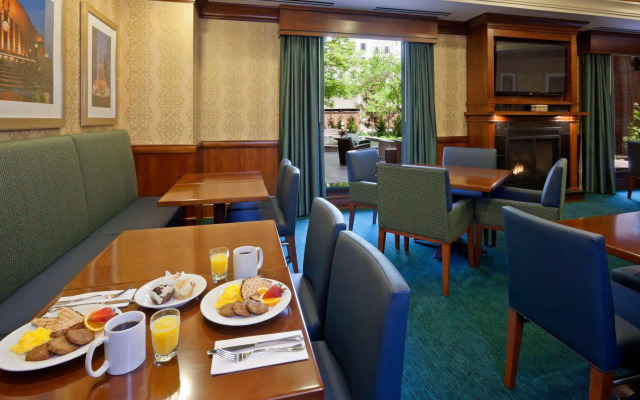 Residence Inn by Marriott Cincinnati Downtown/The Phelps