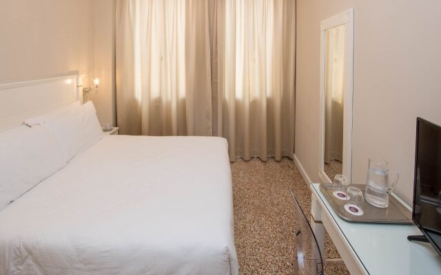IH Hotels Venezia Salute Palace