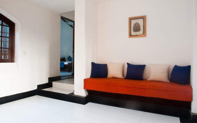 OYO 103 Lavinia Villa