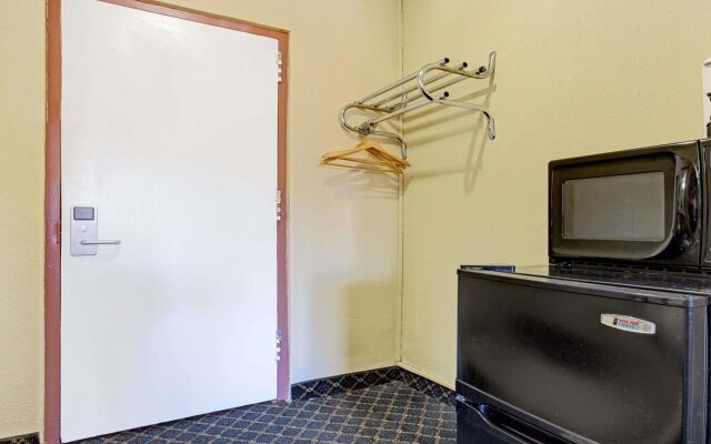 Travelodge by Wyndham Tucson AZ