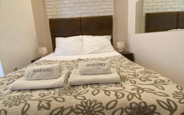 Hotel Marand