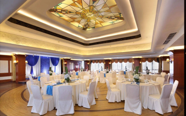 Jin Jiang Park Hotel