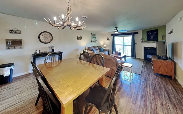 Cedar Lodge Condominiums