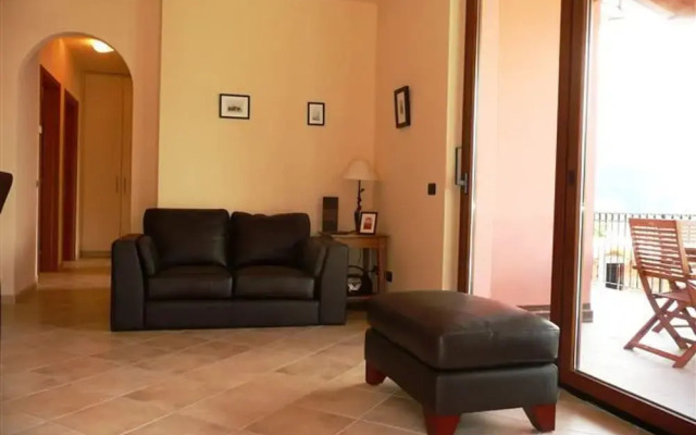 Clubhouse With 4 Bedrooms and 2 Bathrooms