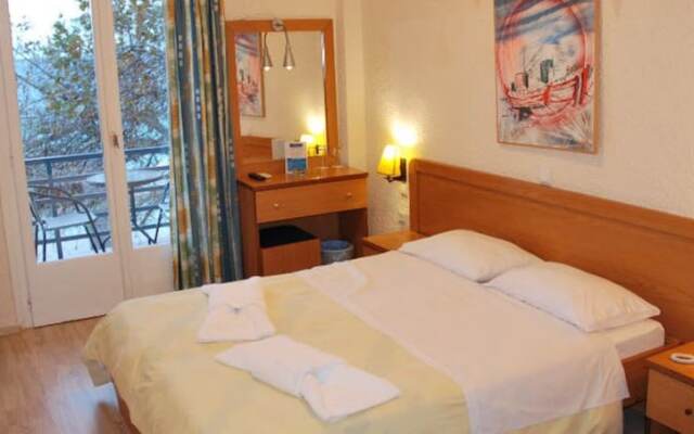 Kanelli Beach Hotel