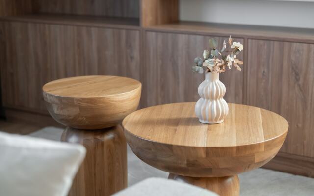 Beige Apartment Pozna? by Renters