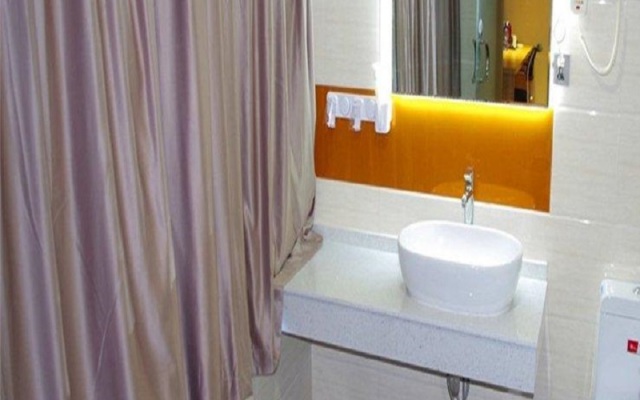 7 Days Premium Lanzhou High-Speed Rail West Passenger Station Branch