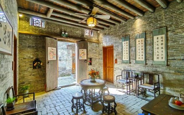 Huangyao Ancient Town Shengzhifu Hotel