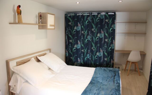 A la fontaine fleurie