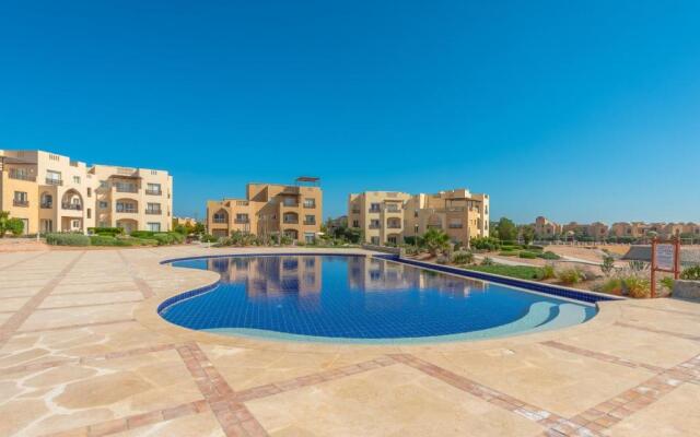 Lagoon View 1BR Apartment in Waterside El Gouna