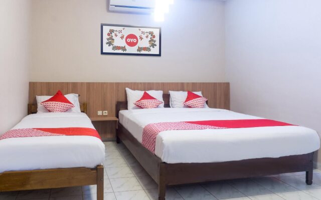 Super OYO 942 Srikandi Hotel
