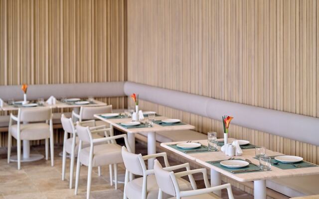 Arabella Beach Hotel Kuwait, Vignette Collection by IHG