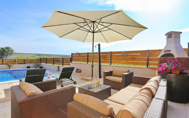 Punta Garden Pool House