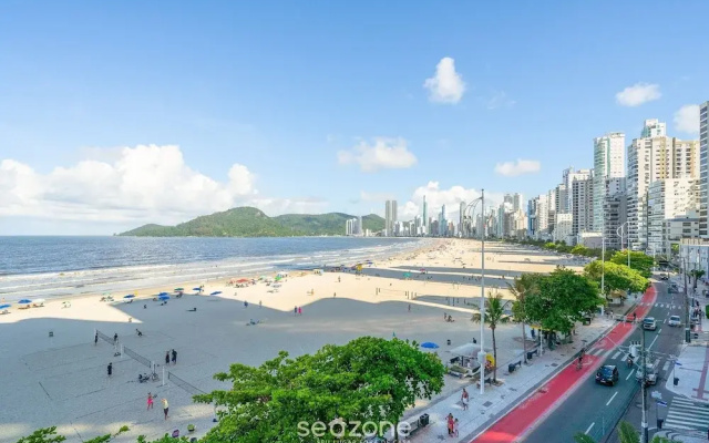 Well-located ap in Beachfront Condominium Iptr0171