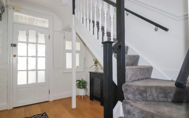119 Henver Road