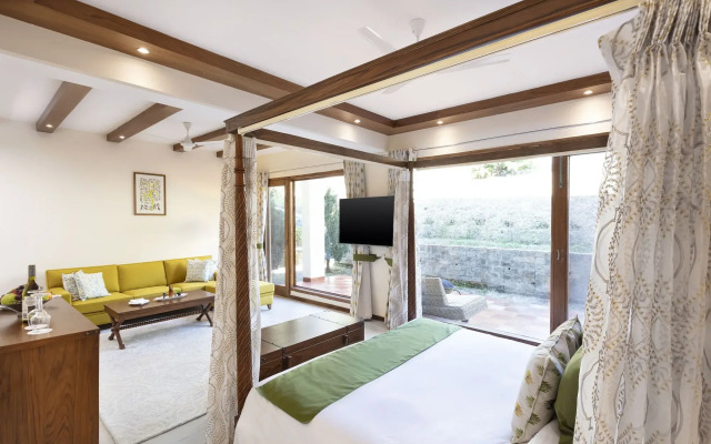 Suryavilas Luxury Resort & Spa