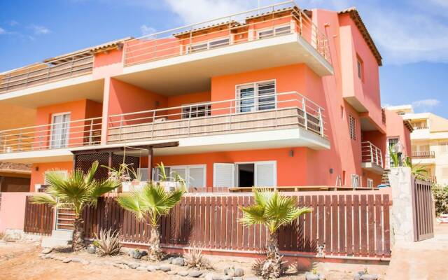 Antonio Sousa Beach 2 Bedroom Apartment