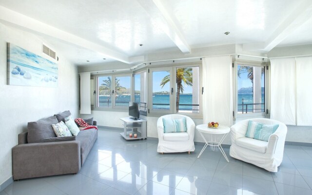 Luxury Sea View Apartment