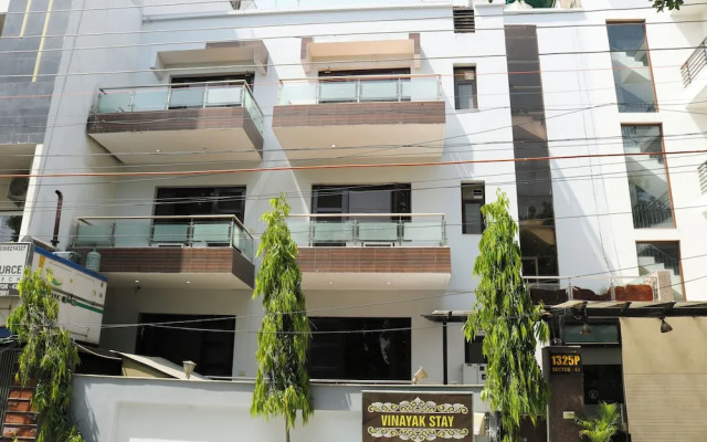 Vinayak Stay Sector 43