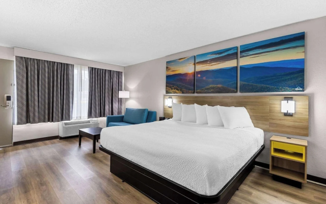 Days Inn Clayton