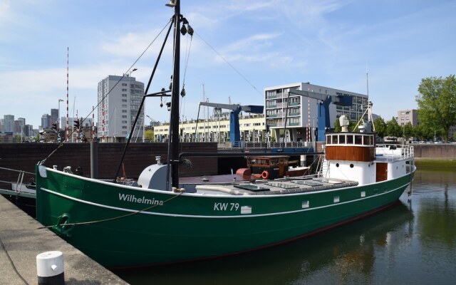 Boathotel Rotterdam Wilhelmina