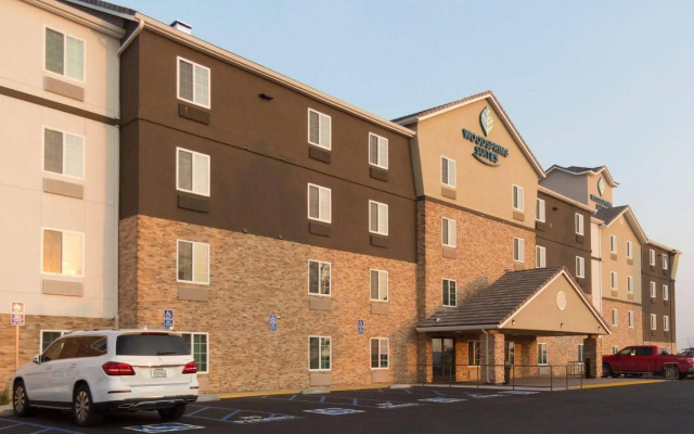 WoodSpring Suites Bakersfield East