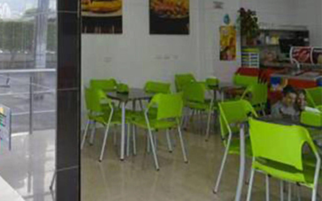 Hotel Monarca