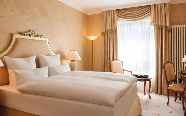 Victor's Residenz - Hotel Schloss Berg