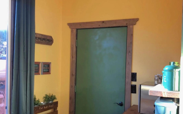 Oranch House, Studio & Wilderness