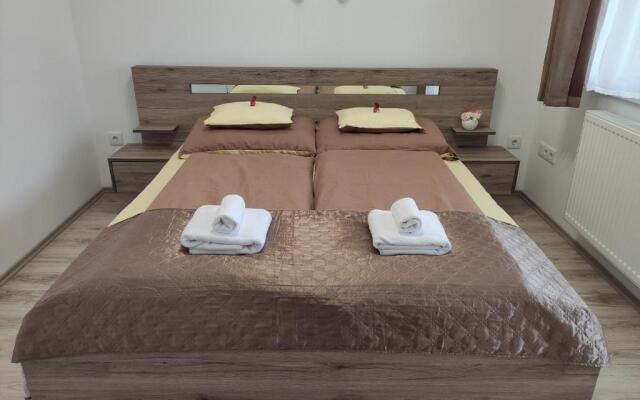 Hatvan Corner Apartments