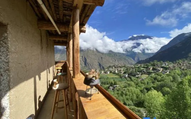 The Happy Bandmo's Home