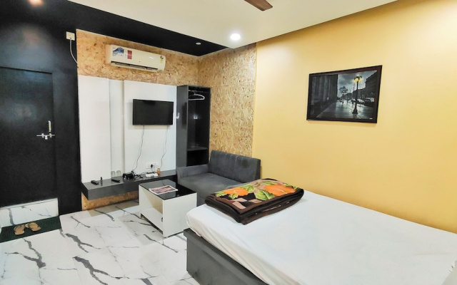 Hotel Jay Deluxe