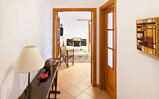 Alameda in Faro With 2 Bedrooms and 2 Bathrooms