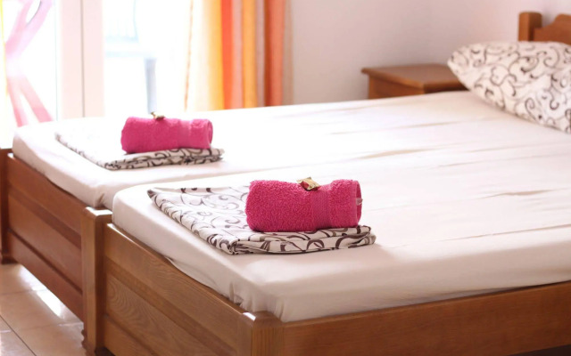 Sun Hostel Budva
