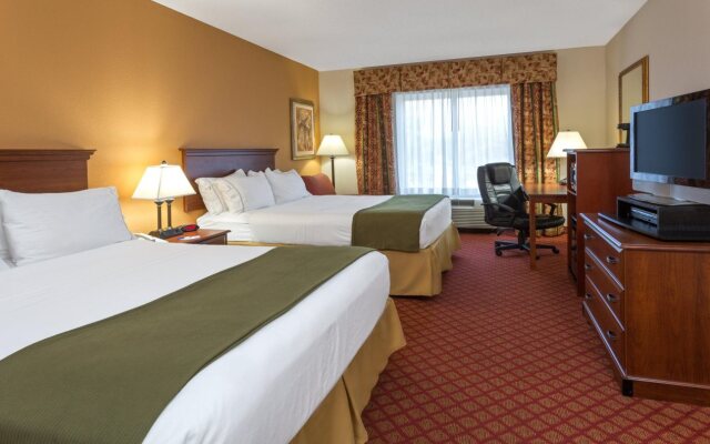 Holiday Inn Express Hotel & Suites Silver Springs - Ocala, an IHG Hotel