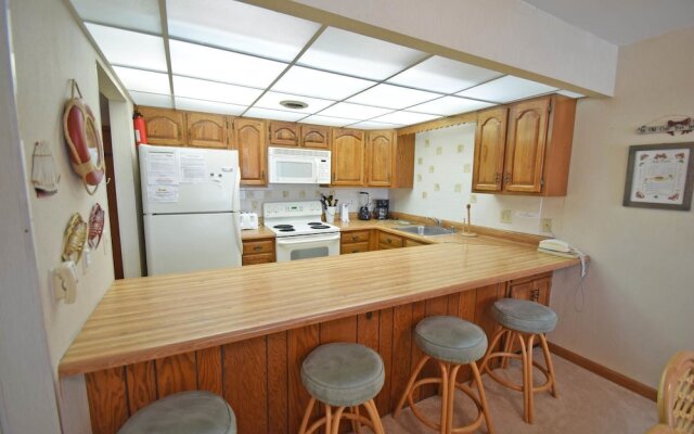 Fenwick Lighthouse 2 5 Br condo by RedAwning
