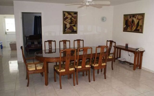 Aruba Palm Beach Villa
