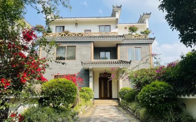 Riverside Sacred Tree Park