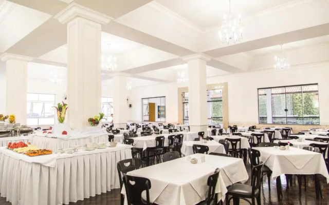 Hotel Metropole