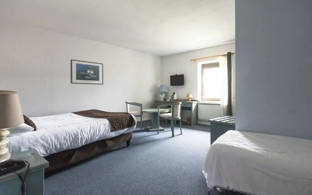 Hôtel Restaurant Laurent Perréal