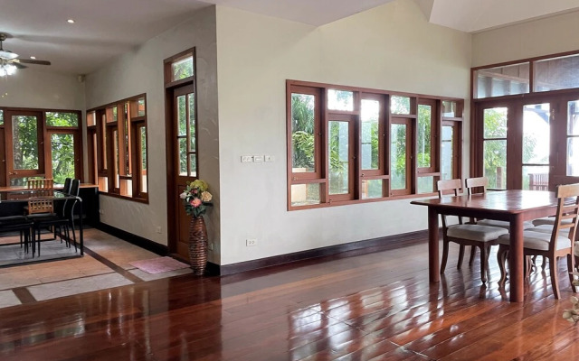 Sea view private pool villa in Patong