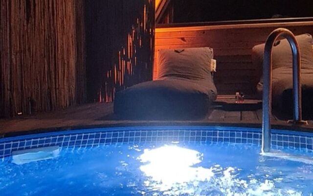 Loca Sapanca Bungalov