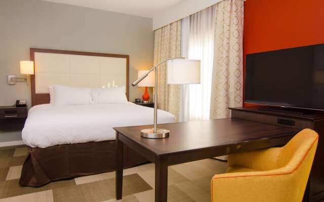 Hampton Inn & Suites Huntsville