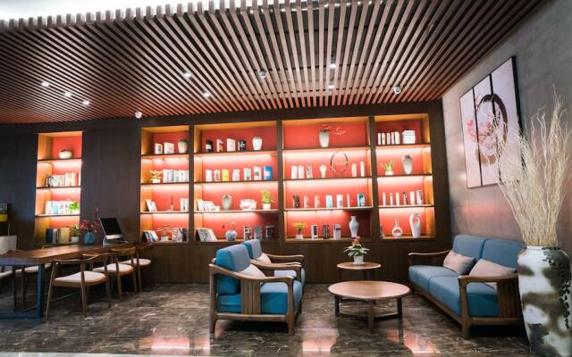 Ibis Styles Nanchang Xiaolan Industrial Park Hotel