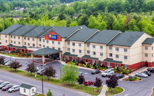 Comfort Inn & Suites adj to Akwesasne Mohawk Casino