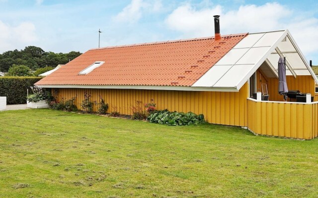 Serene Holiday Home in Juelsminde near Sea