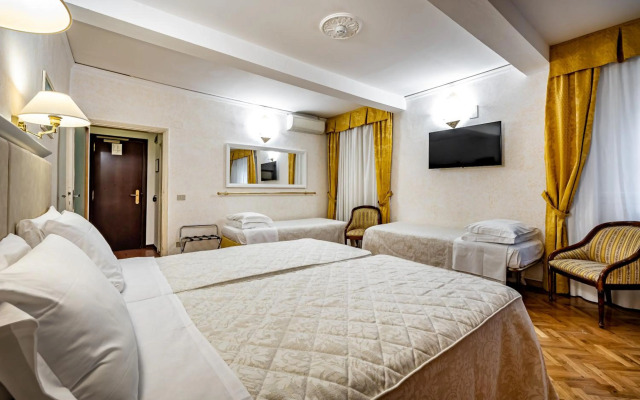 Hotel Alessandra
