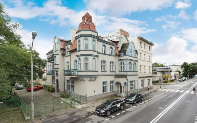 Lion Apartments - Hampton