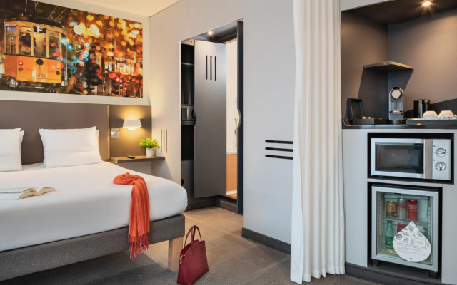 Novotel Suites Paris CDG Airport Villepinte