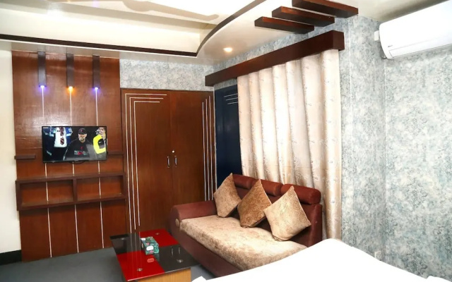 Hotel Blue Bird